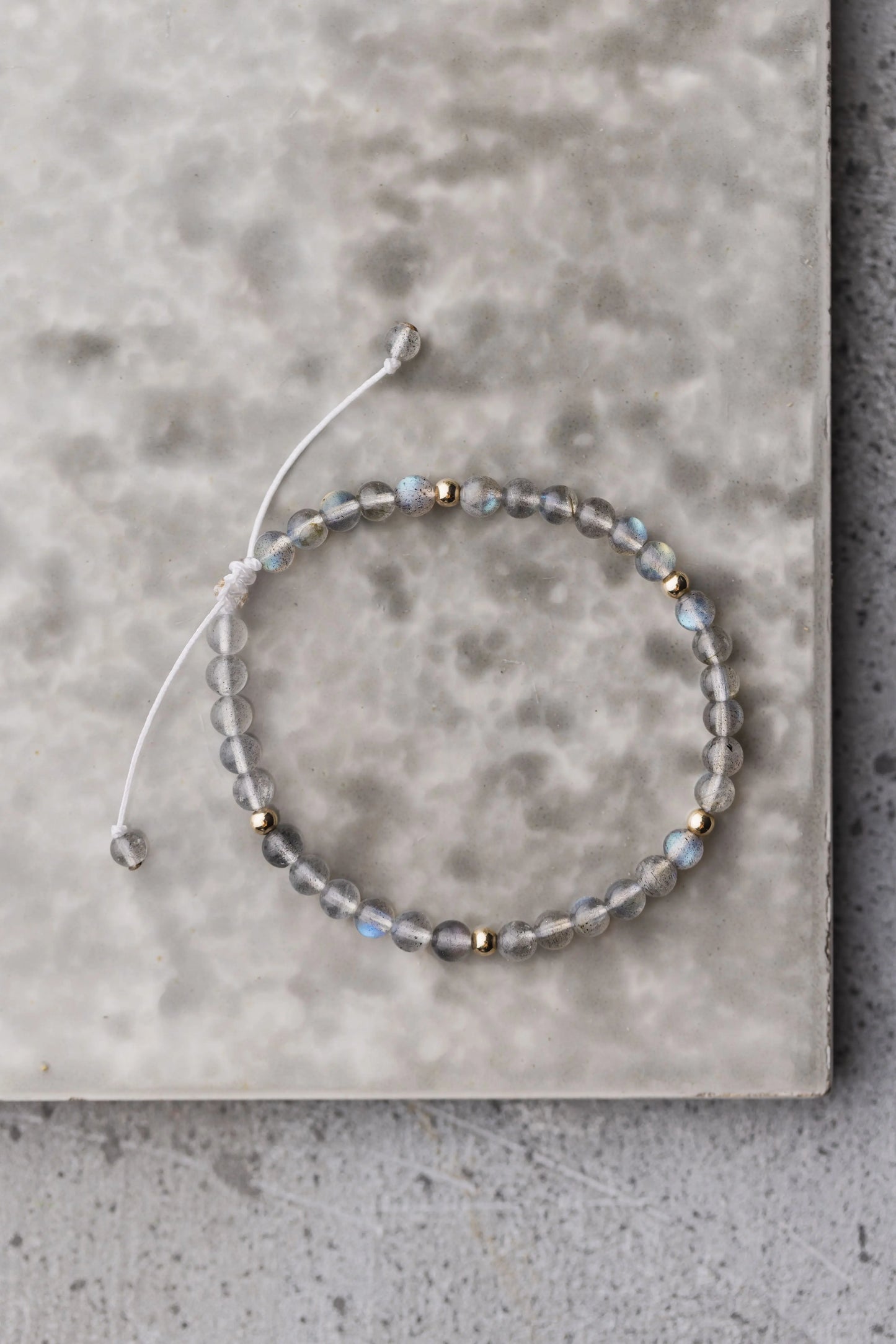 Bracelet ajustable 4mm d.or.é.mi