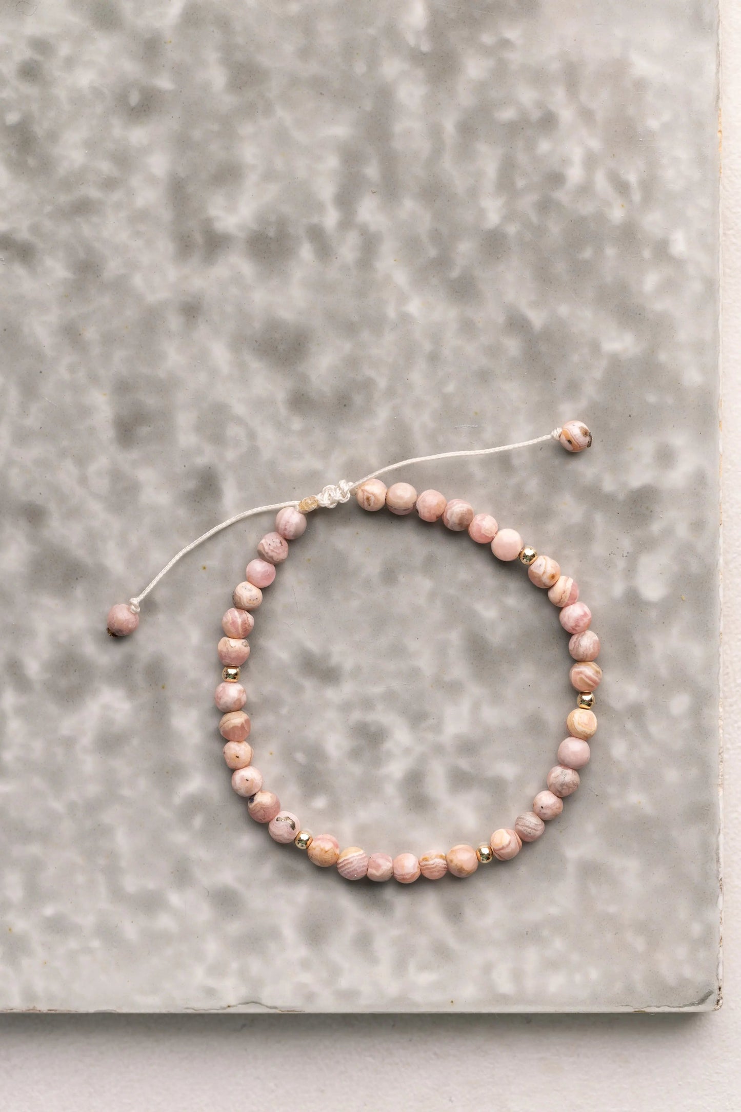 Bracelet ajustable 4mm rhodochrosite