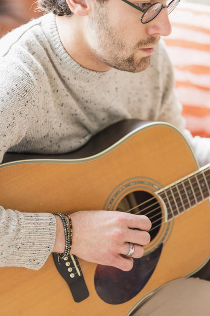 Bracelets ajustables portés homme