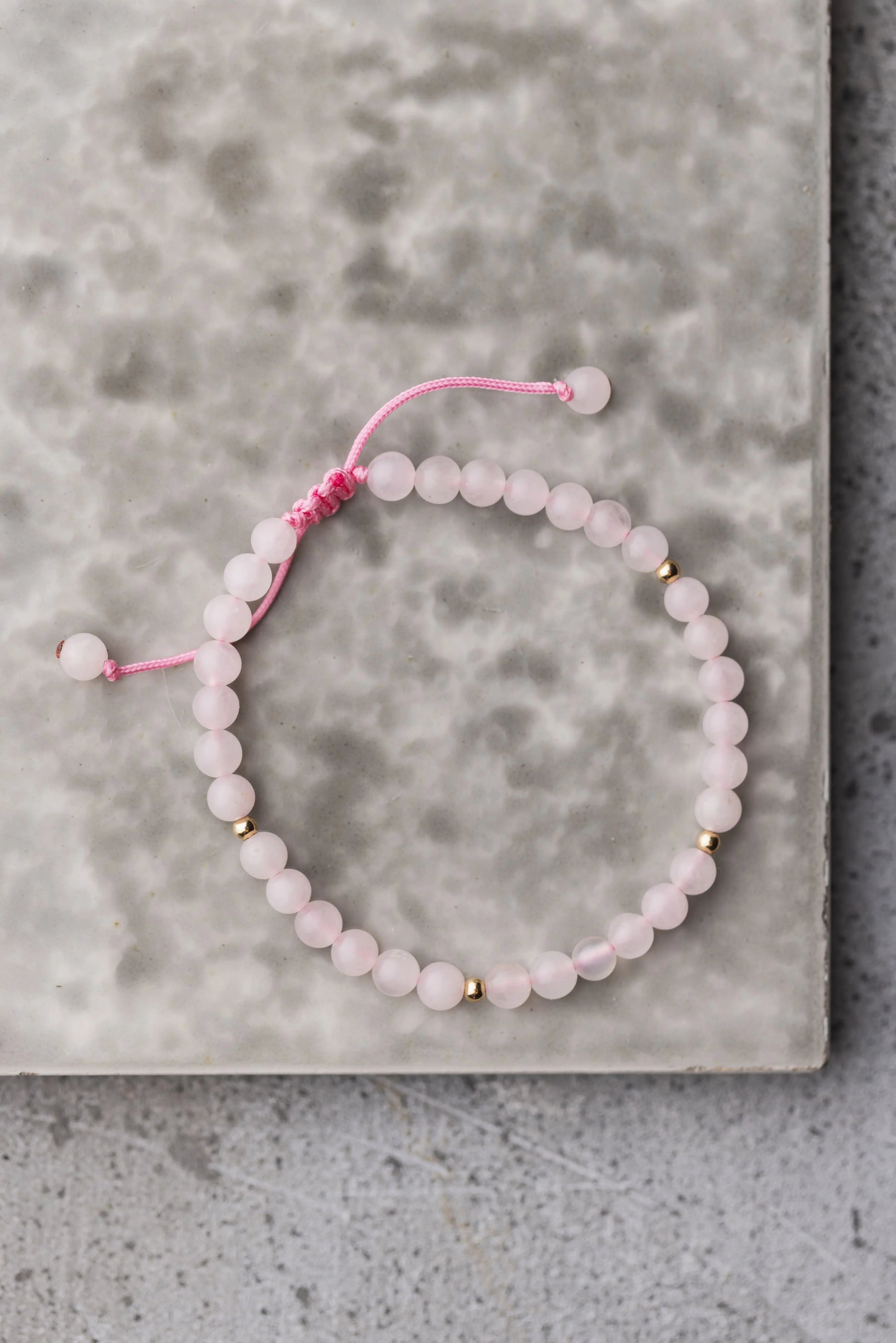 Bracelet perles pierre rose naturelle Bracelet perles pierre rose naturelle