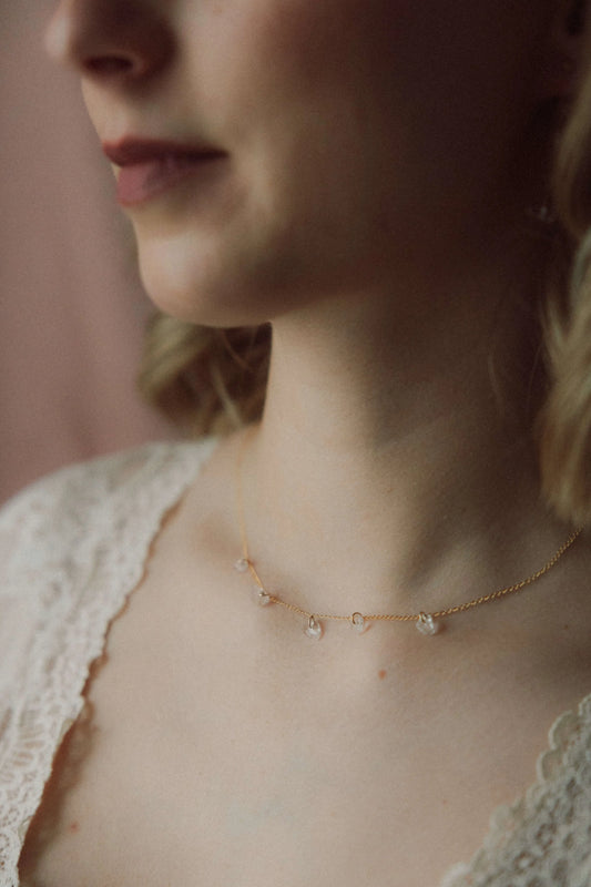 Collier Céleste - cristal de roche d.or.é.mi