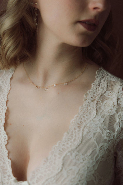 Collier Céleste - cristal de roche d.or.é.mi