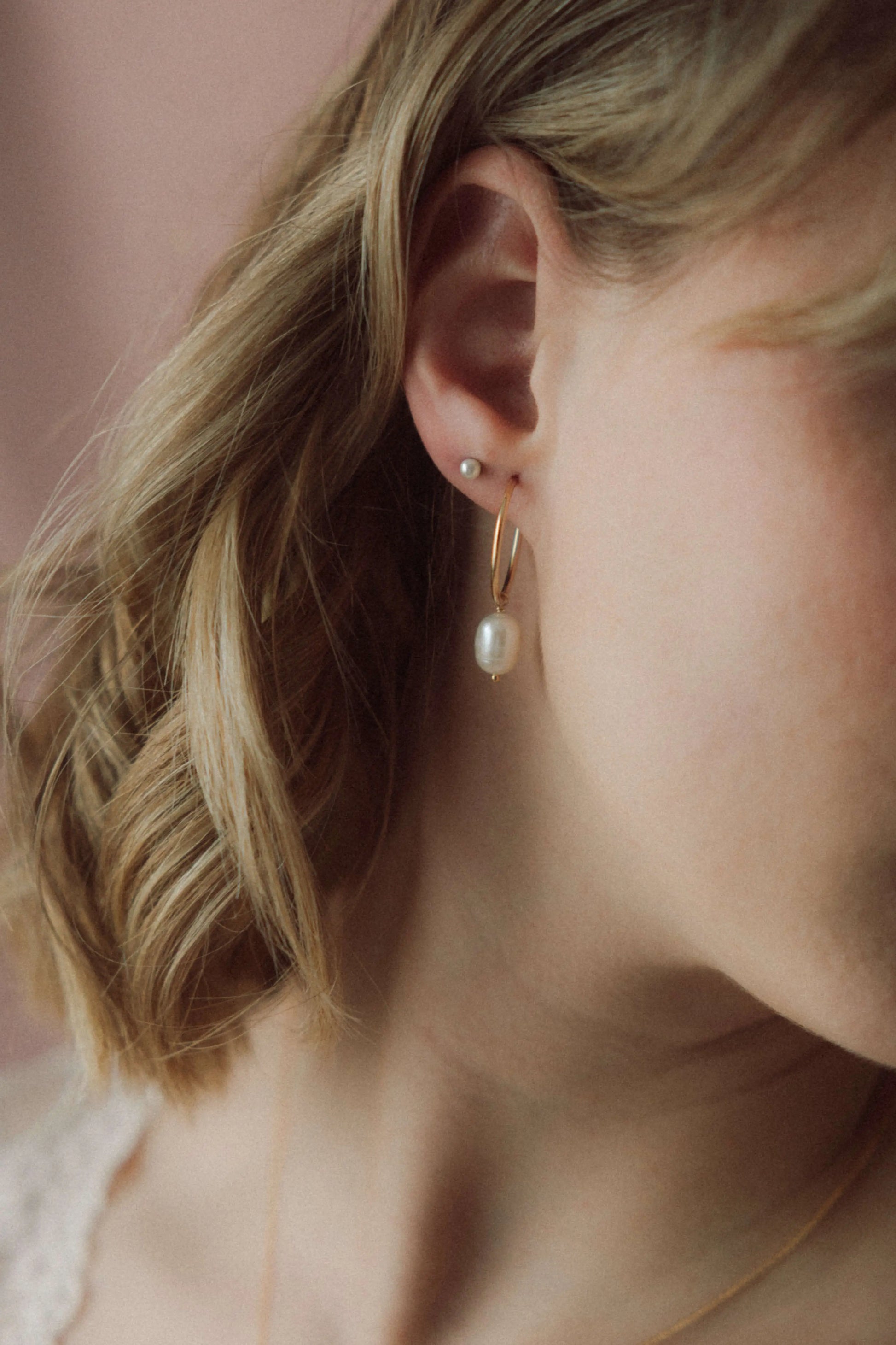 Créoles perle d.or.é.mi